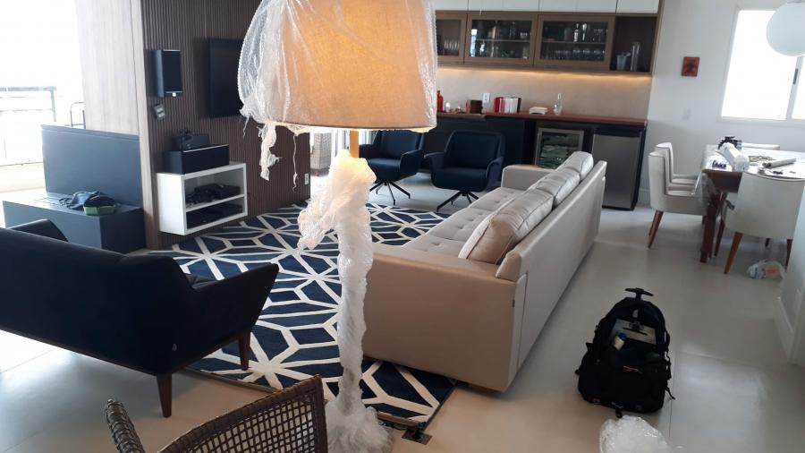 Proteção dos móveis para o tipo de reforma para quem reside no local